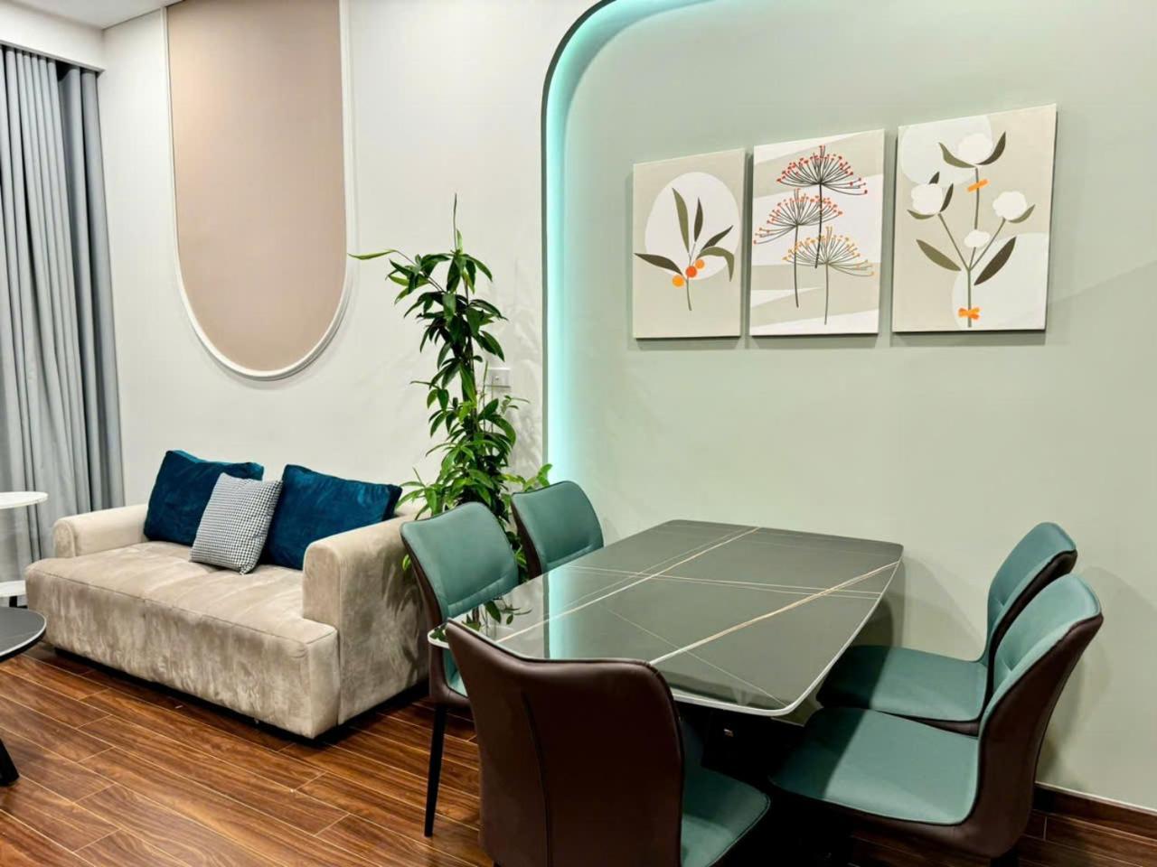 Ho 2 Phong Ngu Luxury-1516 * Hà Nội